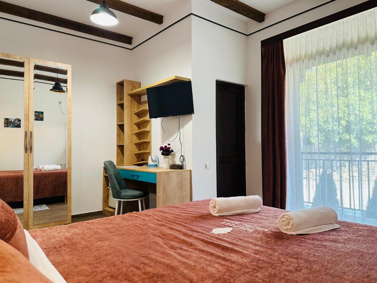 Pesvebi Design Hotel And Cellar Bordjomi Extérieur photo