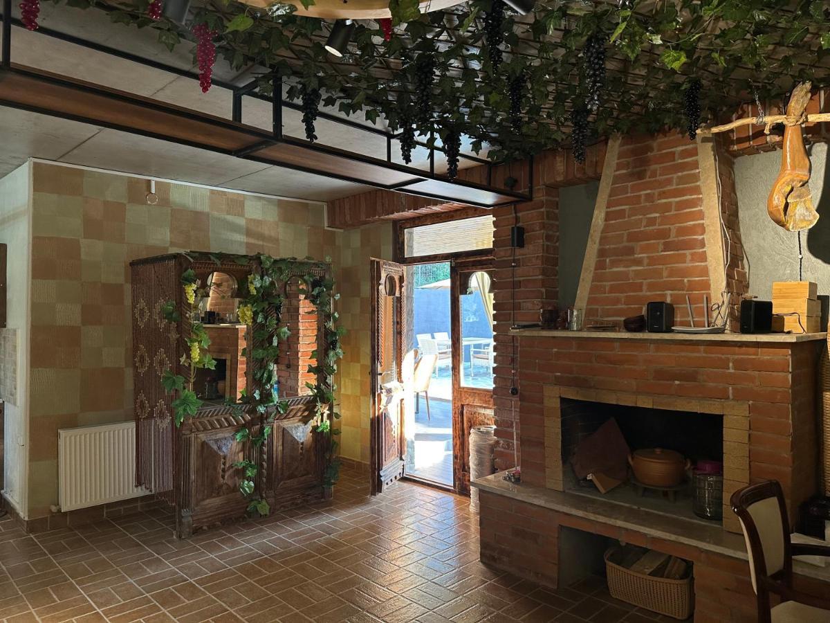 Pesvebi Design Hotel And Cellar Bordjomi Extérieur photo